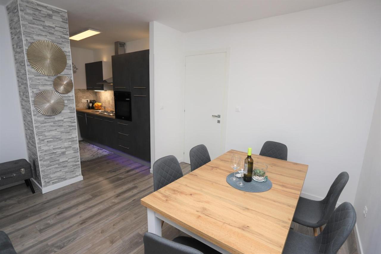 Apartman Perla Deluxe Poreč Eksteriør billede