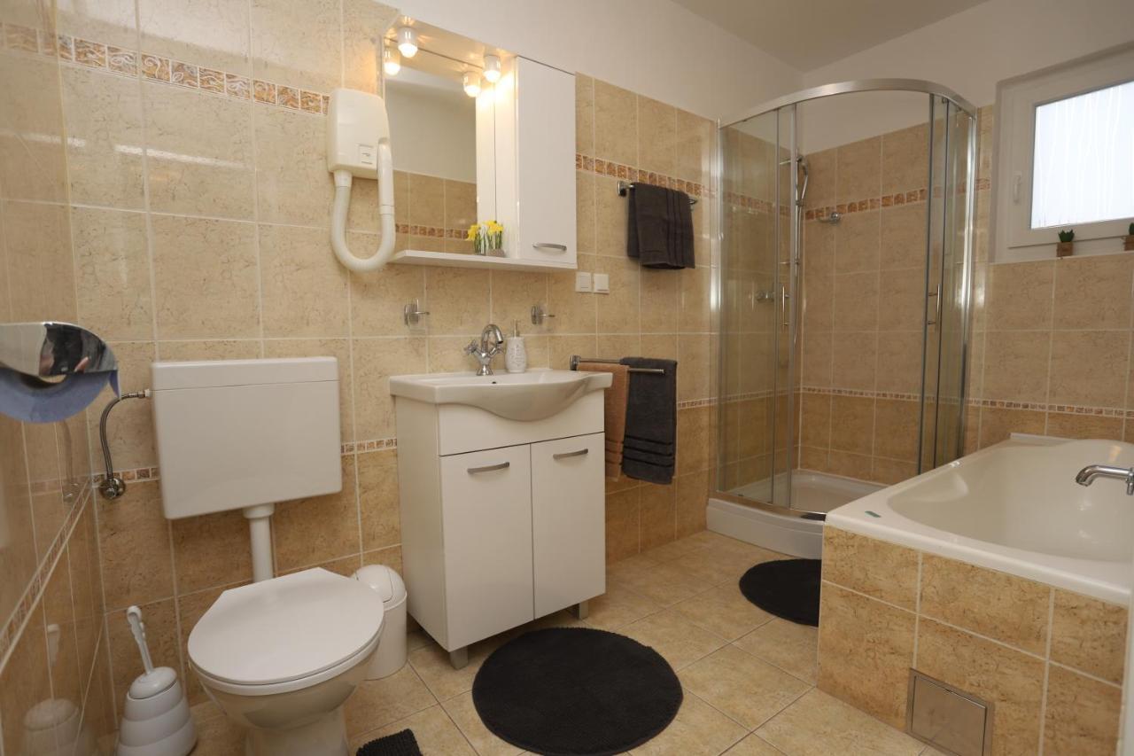 Apartman Perla Deluxe Poreč Eksteriør billede