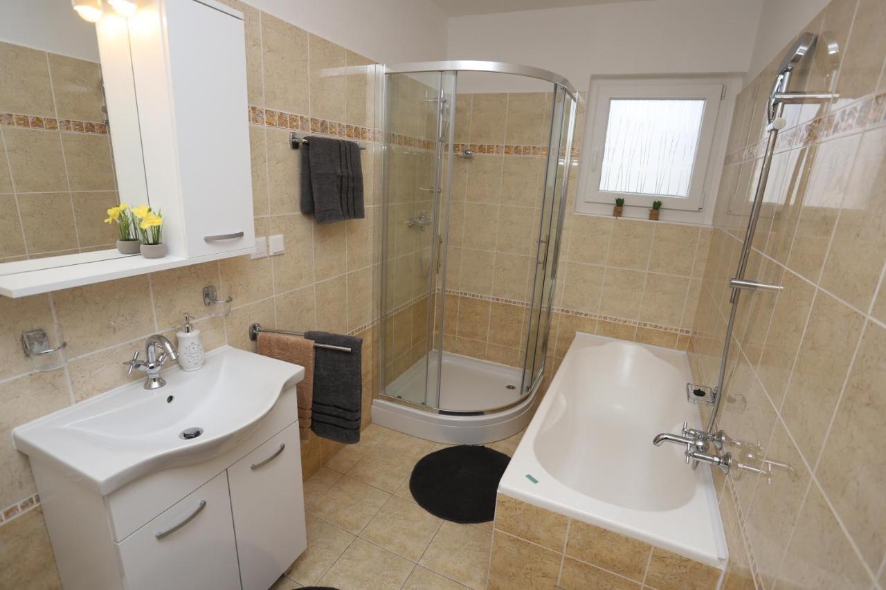 Apartman Perla Deluxe Poreč Eksteriør billede